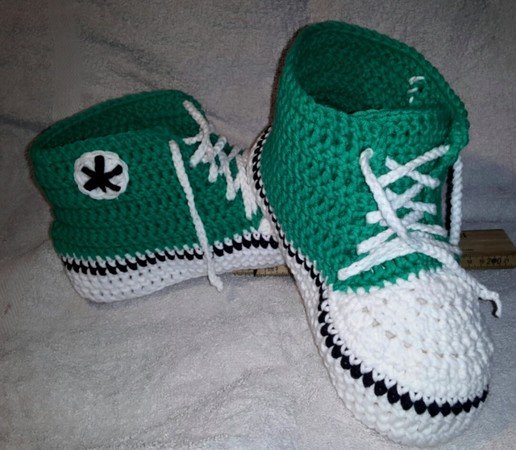 Hausschuhe , Turnschuhe, Chucks, Grösse 40/41