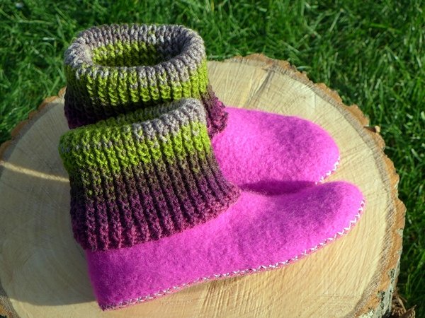 Strick- und Filzanleitung: Filzstiefel mit Rollkragen - alle Größen