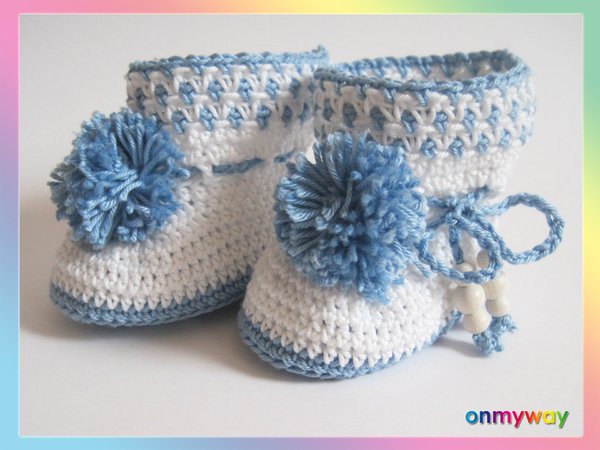 Häkelanleitung: Babystiefel mit Pompon häkeln (Größe: 16/17, 18/19)