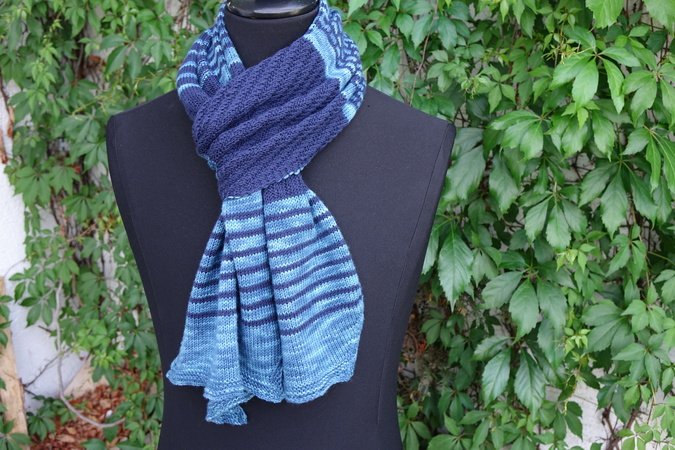 Moderner gestrickter Schal für Damen und Herren