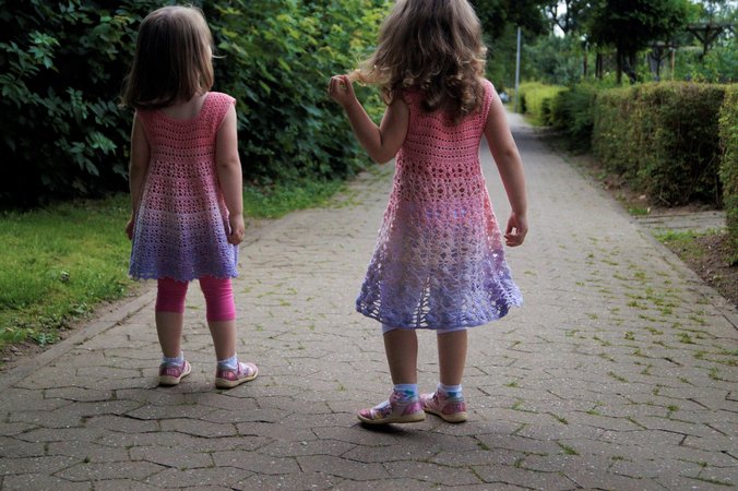 Häkelanleitung Kleid No. 3 (Alle Größen)