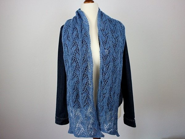 Knitting pattern scarf "Sapphire"