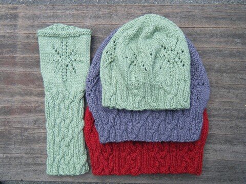 Knitting instruction Beanie and Armwarmers