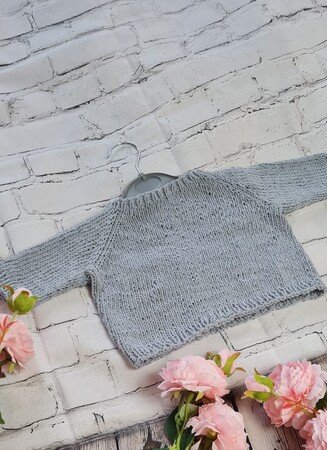 Pattern Basic Kids Jumper in 6 sizes from 0 Months to 4 years