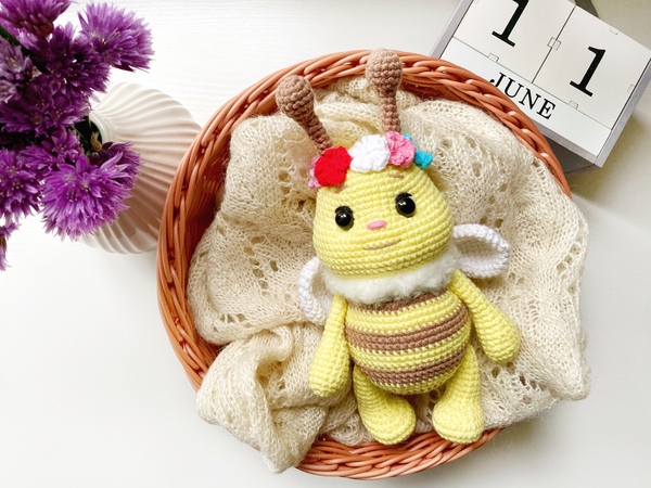 Crochet Pattern Amigurumi Bumblebee