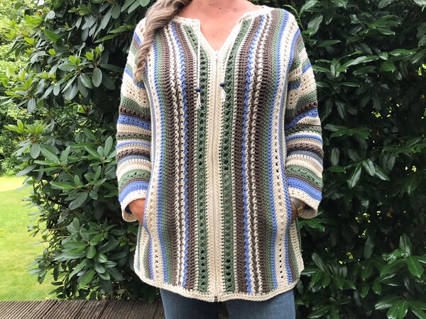 Jacke (Poncho) quergehäkelt - Häkelanleitung