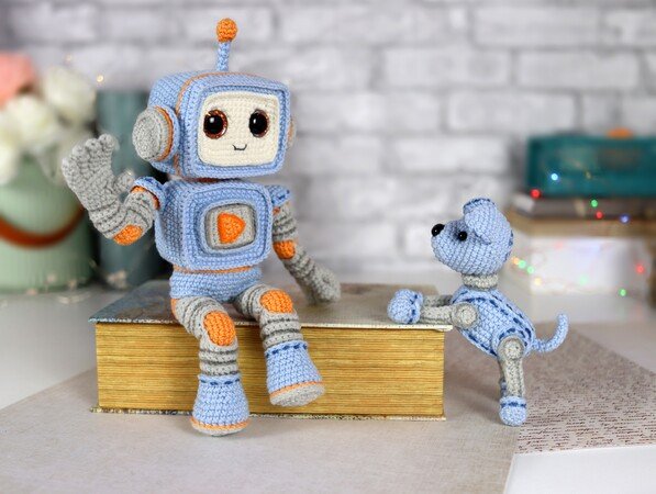 Crochet pattern: The robot Click
