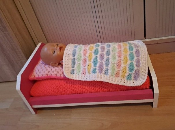 Doll blanket